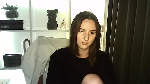 X Alisa online show from July 24, 6:37 pm