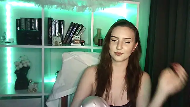 X Alisa online show from January 7, 7:41 pm