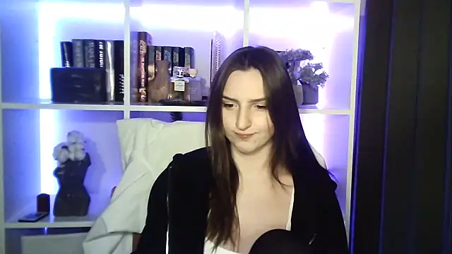 X Alisa online show from March 1, 7:47 pm