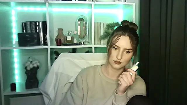 X Alisa online show from January 16, 7:29 pm