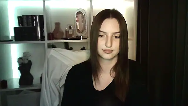 X Alisa online show from February 10, 7:57 pm