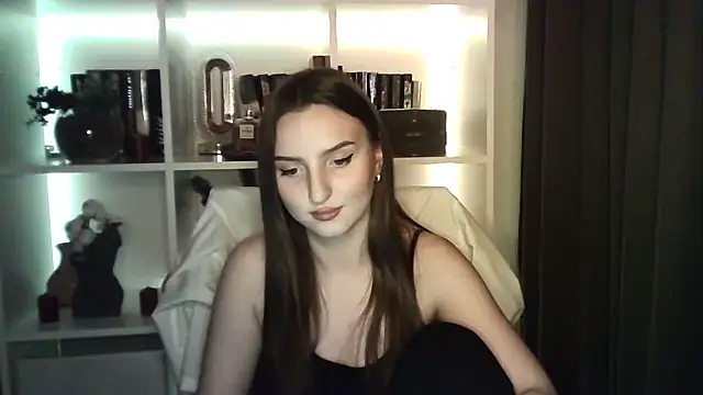 X Alisa online show from March 19, 7:58 pm