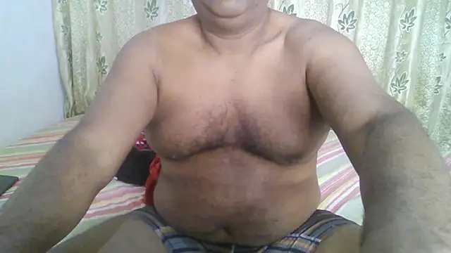 Snapshot of Beargryzzly chatting on January 22, 12:06 pm Beargryzzly online show from January 22, 12:06 pm