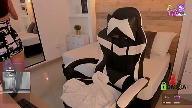 candy summer28 online show from February 18, 7:32 pm