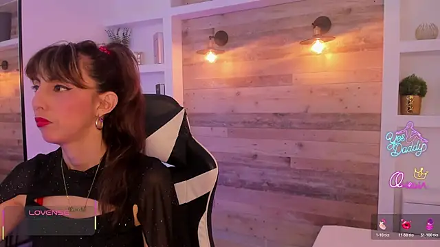 candy summer28 online show from March 21, 1:04 pm