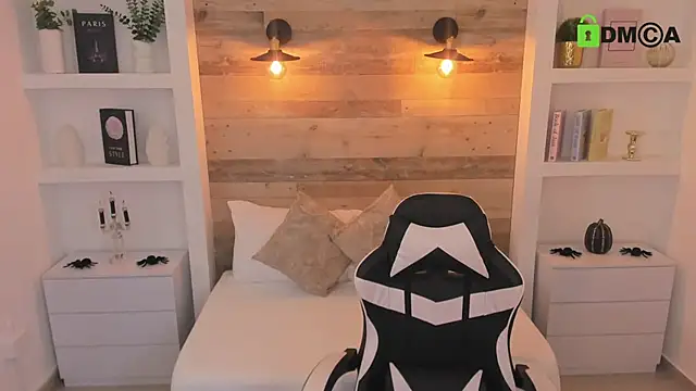 Snapshot of candy_summer28 chatting on October 27, 7:26 pm candy summer28 online show from October 27, 7:26 pm