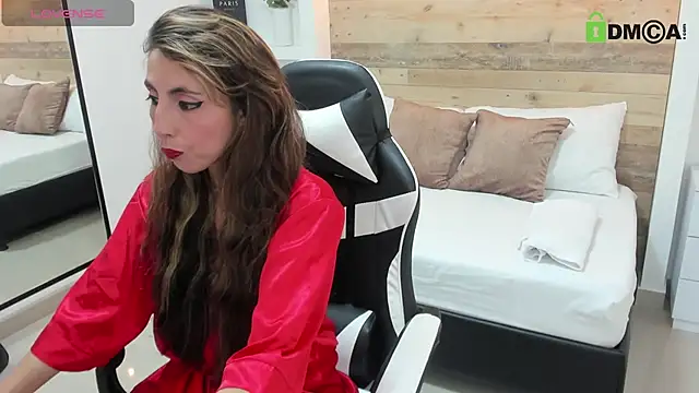 Snapshot of candy_summer28 chatting on November 8, 7:28 pm candy summer28 online show from November 8, 7:28 pm