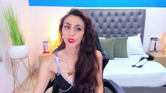 Snapshot of candy_summer28 chatting on March 18, 7:22 pm candy summer28 online show from March 18, 7:22 pm