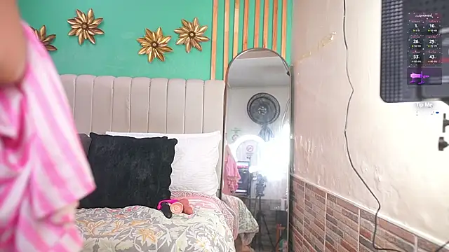 katlyn martins online show from December 21, 1:35 pm