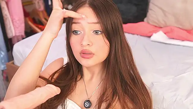 katlyn martins online show from September 27, 6:36 pm