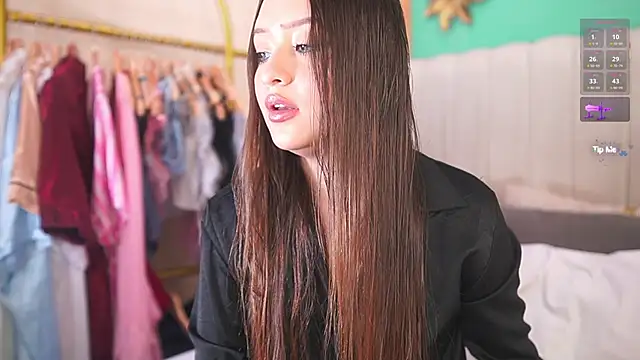 katlyn martins online show from October 16, 6:27 pm