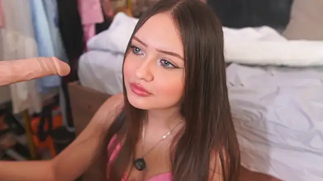 katlyn martins online show from November 15, 6:45 pm