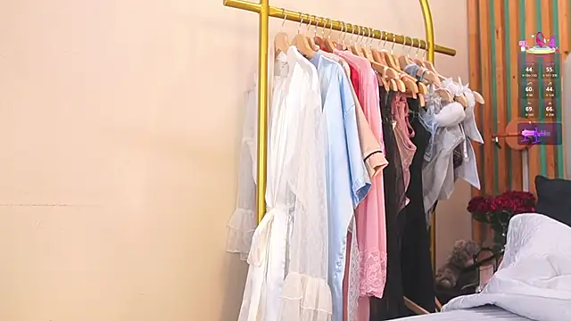 katlyn martins online show from November 10, 6:35 pm