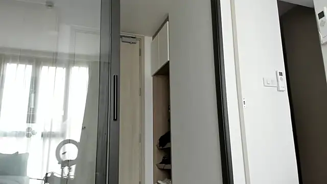 Snapshot of jane_sui chatting on February 26, 1:38 am jane sui online show from February 26, 1:38 am