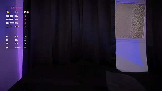 Snapshot of AramJoness chatting on November 29, 7:58 pm AramJoness online show from November 29, 7:58 pm