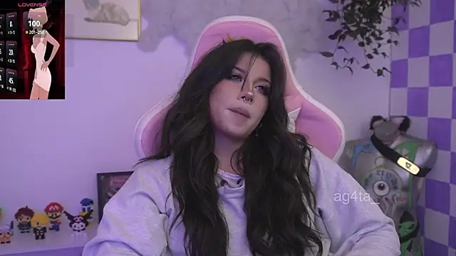 Snapshot of Ag4ta_ chatting on November 15, 4:05 am Ag4ta online show from November 15, 4:05 am