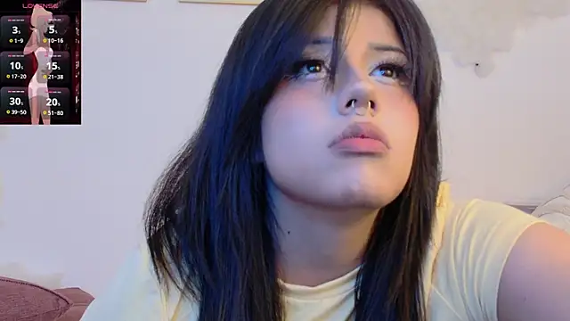 Snapshot of Ag4ta_ chatting on February 18, 10:58 pm Ag4ta online show from February 18, 10:58 pm