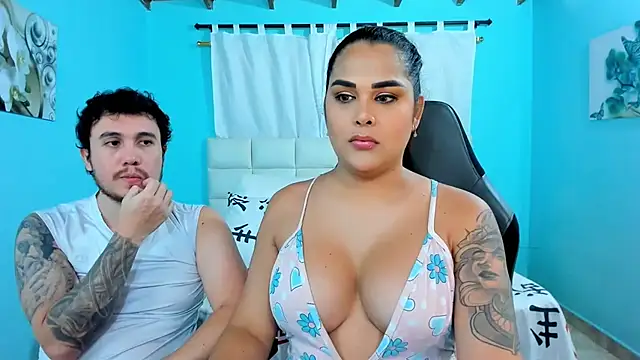 Snapshot of xxx_sweet_couple_ chatting on June 26, 12:16 am xxx sweet couple online show from June 26, 12:16 am