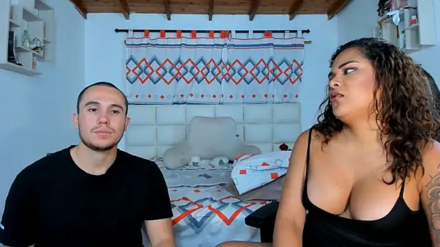 xxx sweet couple  online show from March 20, 6:52 am