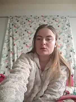 ElenaMaeer online show from February 5, 2:02 pm
