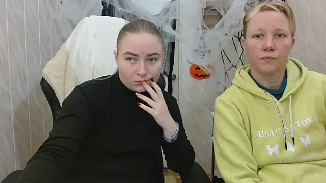 ElenaMaeer online show from November 1, 9:14 am