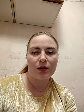 ElenaMaeer online show from December 4, 6:40 pm