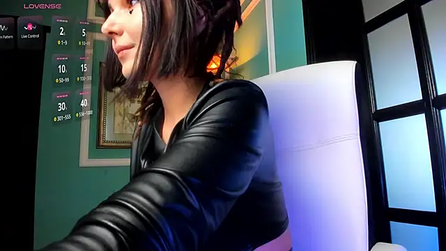 1Munique online show from October 25, 10:58 am