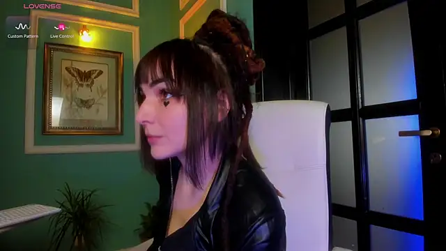 1Munique online show from December 2, 12:29 pm