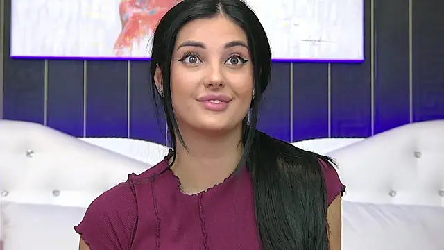 SophiaVilner online show from September 28, 6:04 pm