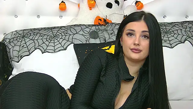 SophiaVilner online show from October 28, 7:13 pm