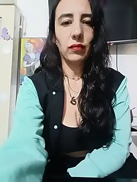 Snapshot of christine-x chatting on June 18, 10:26 pm christine-x online show from June 18, 10:26 pm