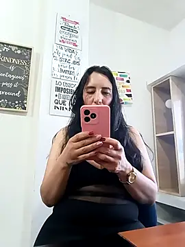 Snapshot of christine-x chatting on March 15, 9:49 pm christine-x online show from March 15, 9:49 pm