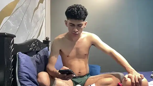 WildLogan online show from March 14, 11:00 pm