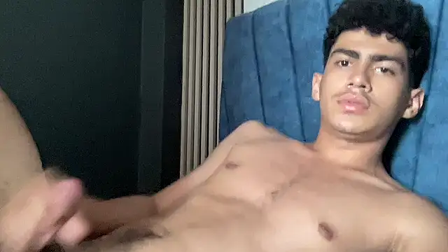 WildLogan online show from May 13, 2:46 pm