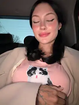 Melissa crazy online show from March 7, 3:50 pm