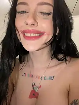 Snapshot of Melissa_crazy chatting on February 3, 6:17 pm Melissa crazy online show from February 3, 6:17 pm