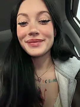 Melissa crazy online show from May 27, 4:03 pm