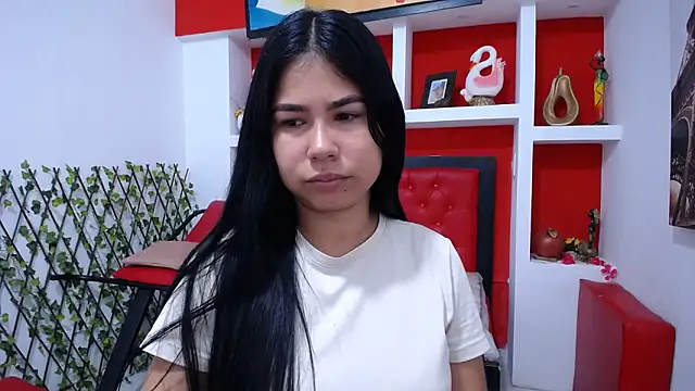 Snapshot of Letty_Plugxo chatting on January 11, 1:29 pm Letty Plugxo online show from January 11, 1:29 pm