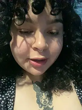Kimberliprivv online show from May 27, 5:31 pm