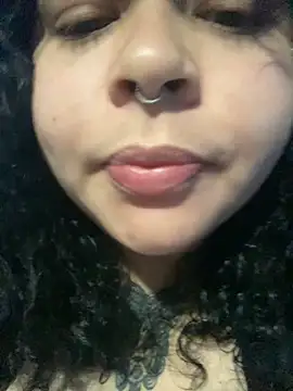 Kimberliprivv online show from May 29, 3:12 am