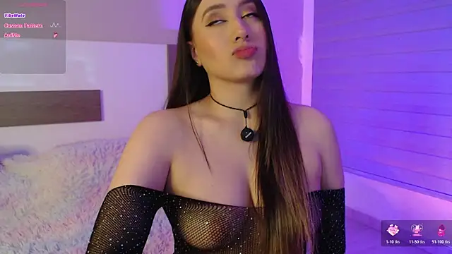 PiaSmile online show from November 13, 11:52 pm