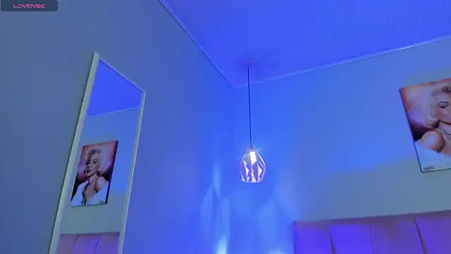 ScarletGV online show from March 23, 8:36 am