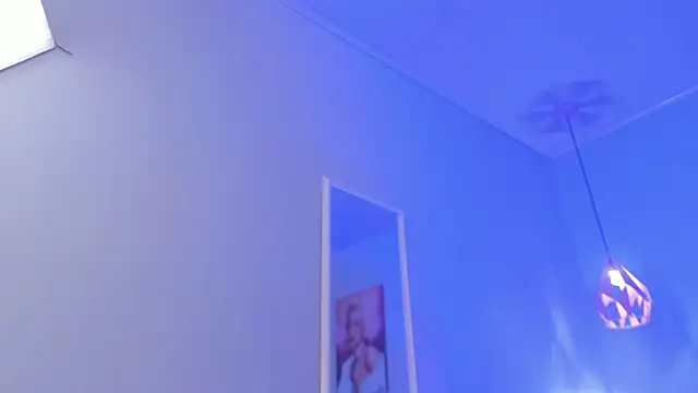 ScarletGV online show from February 25, 4:01 am