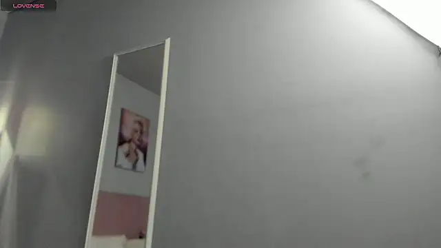 ScarletGV online show from February 21, 5:42 am