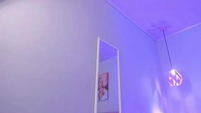 ScarletGV online show from December 1, 4:02 am