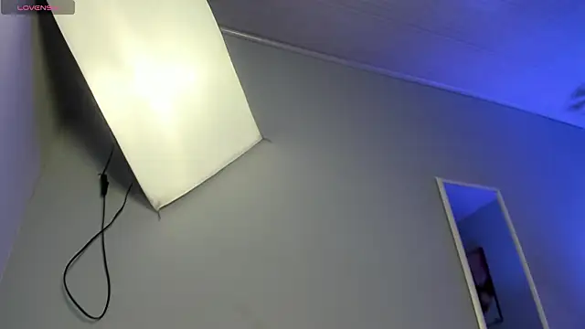 ScarletGV online show from February 20, 5:15 am