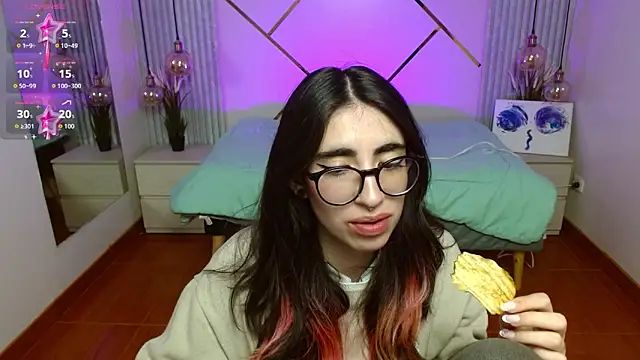 LenaRoses online show from February 24, 8:21 pm