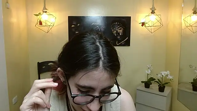 Snapshot of LenaRoses chatting on January 11, 12:44 am LenaRoses online show from January 11, 12:44 am