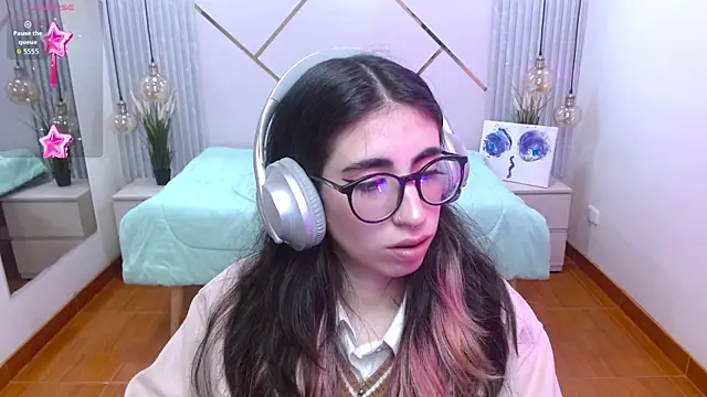 LenaRoses online show from January 10, 7:53 pm