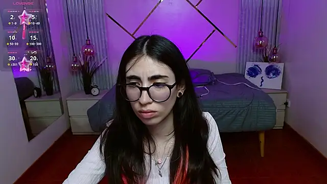 LenaRoses online show from May 19, 9:44 pm
